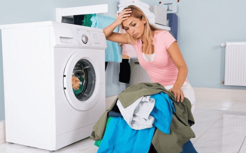 Làm gì khi máy giặt không mở được cửa